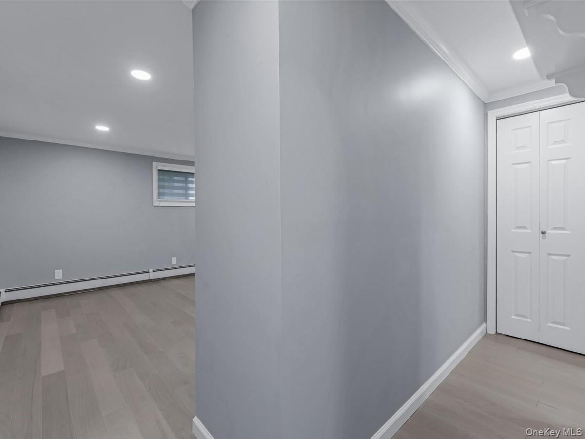 #16 photo, 19 Ridge Drive, Roslyn , NY 11576