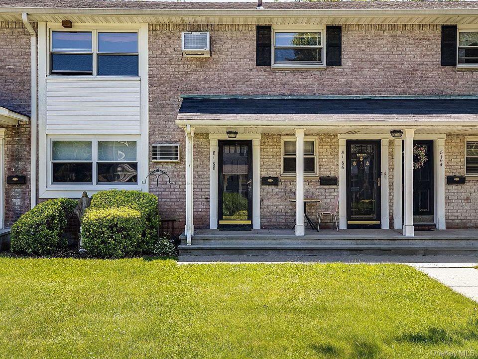 #1 photo, 8168 Langdale Street, クイーンズ区 New Hyde Park , NY 11040