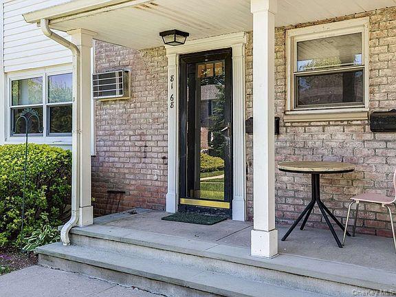 #2 photo, 8168 Langdale Street, クイーンズ区 New Hyde Park , NY 11040