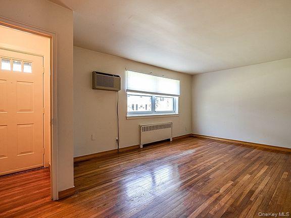 #6 photo, 8168 Langdale Street, クイーンズ区 New Hyde Park , NY 11040