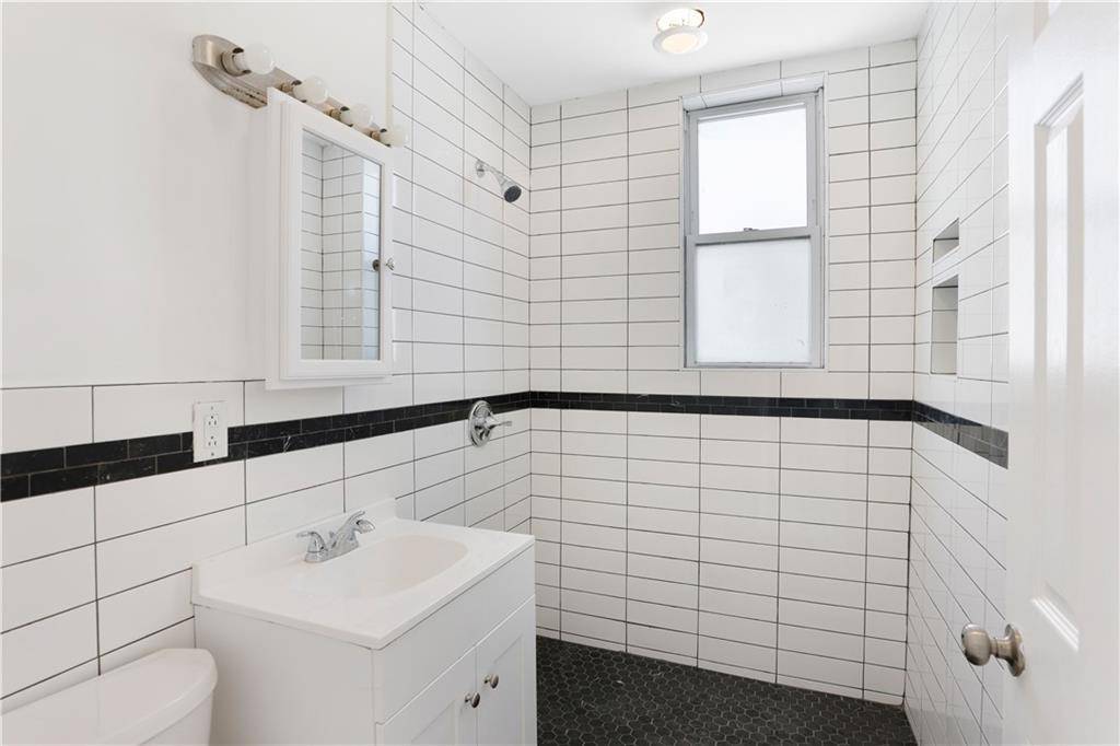 #3 photo, 2443 E 1st St, Gravesend , NY 11223