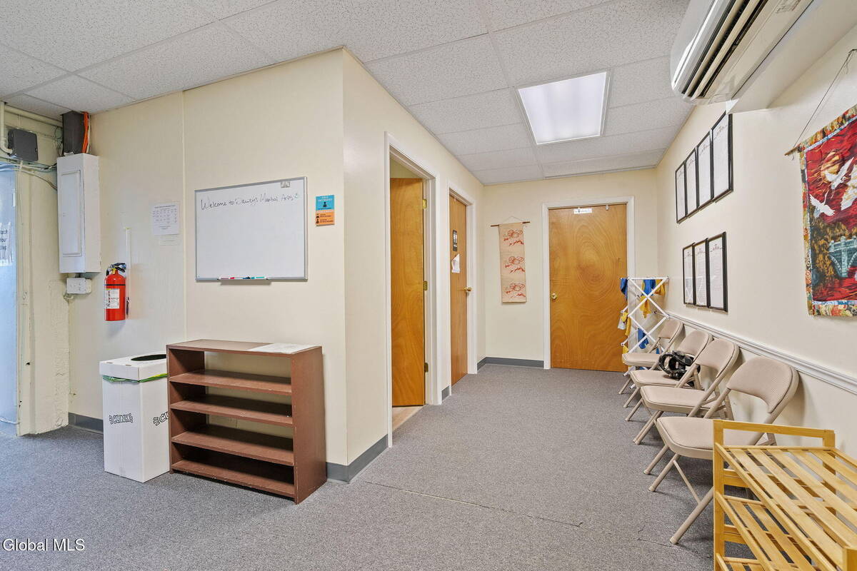 #12 photo, 175-179 Columbia Turnpike, East Greenbush , NY 12144