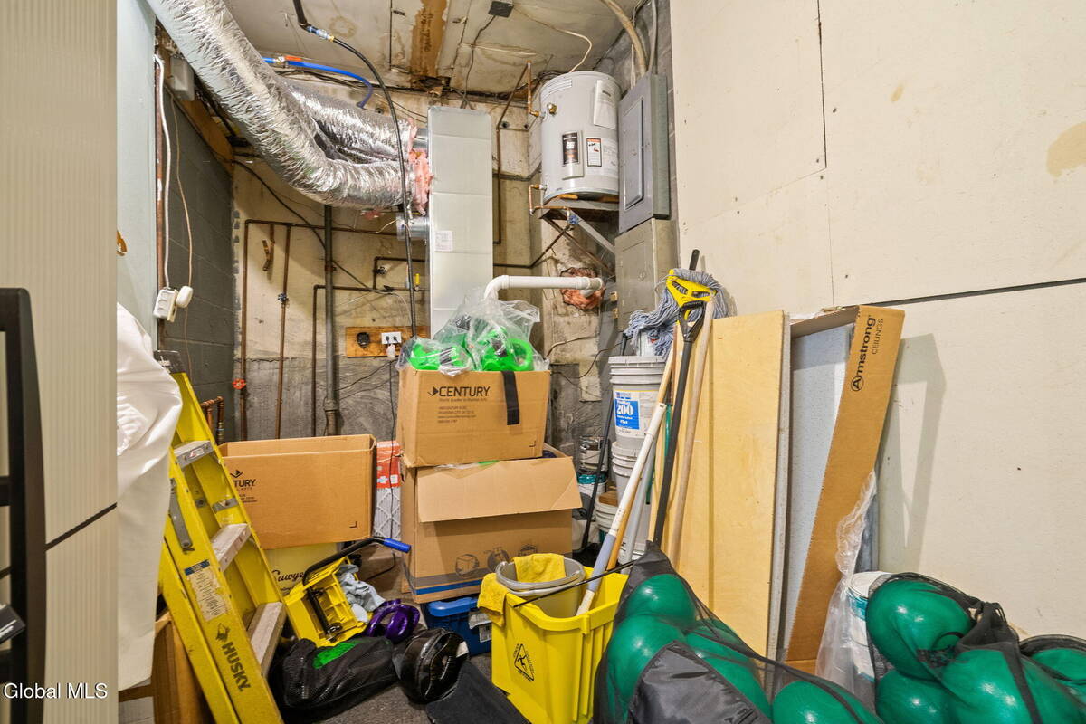 #14 photo, 175-179 Columbia Turnpike, East Greenbush , NY 12144