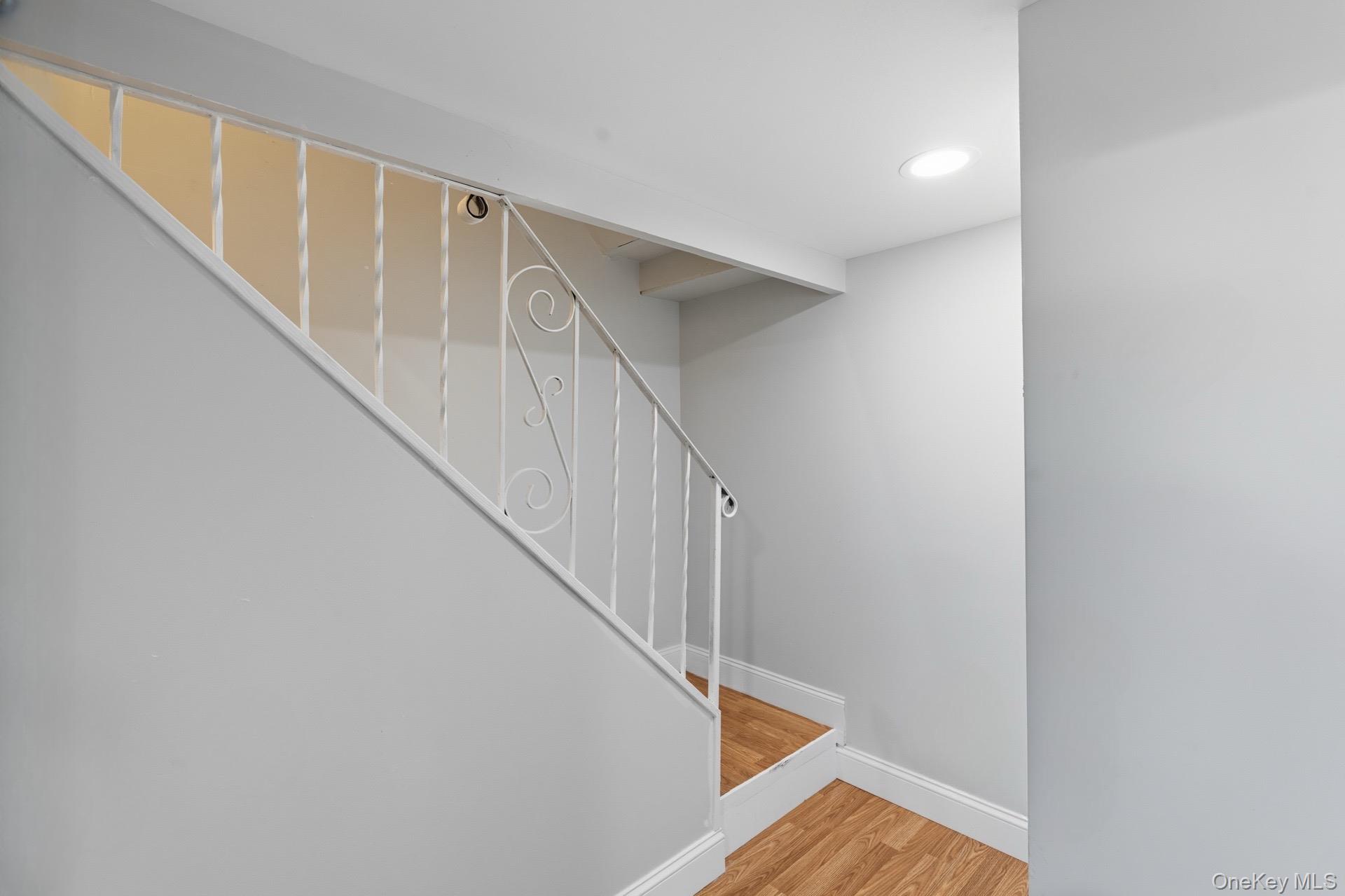 #19 photo, 87 Bellwood Avenue, South Setauket , NY 11720