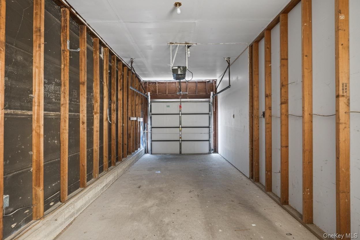 #28 photo, 87 Bellwood Avenue, South Setauket , NY 11720