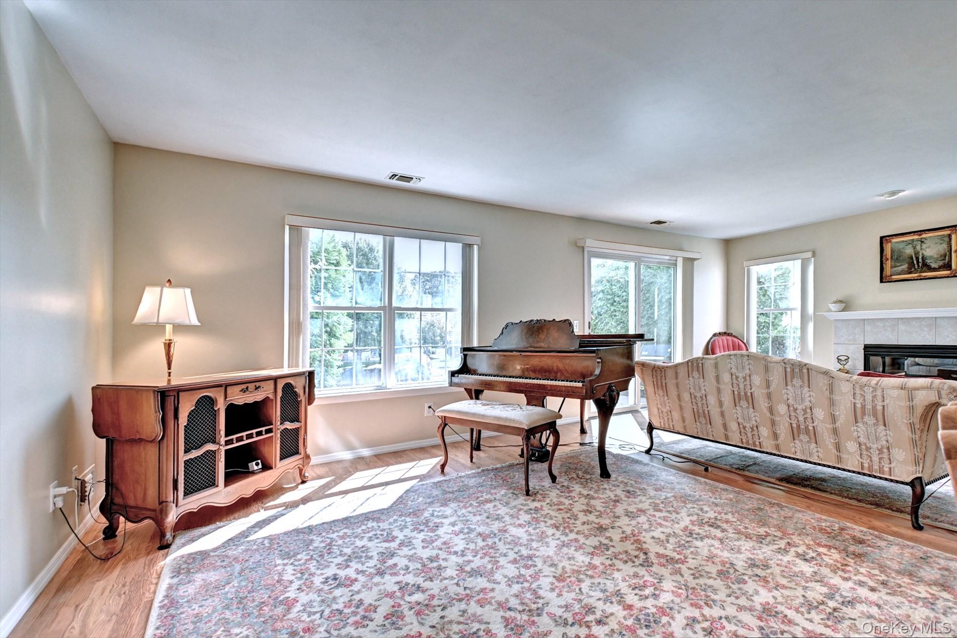 #13 photo, 315 Erik Drive, East Setauket , NY 11733