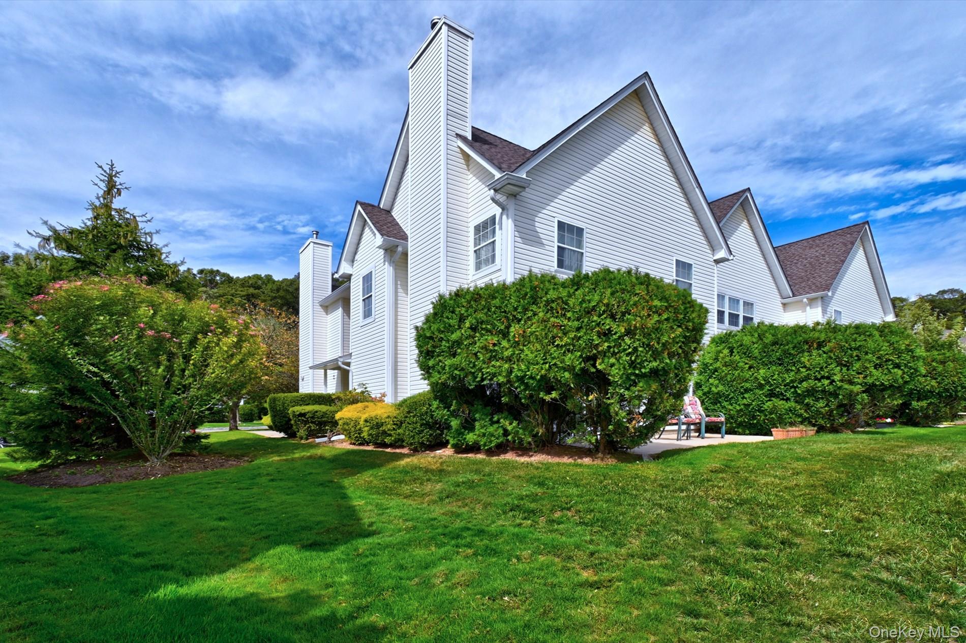 #38 photo, 315 Erik Drive, East Setauket , NY 11733