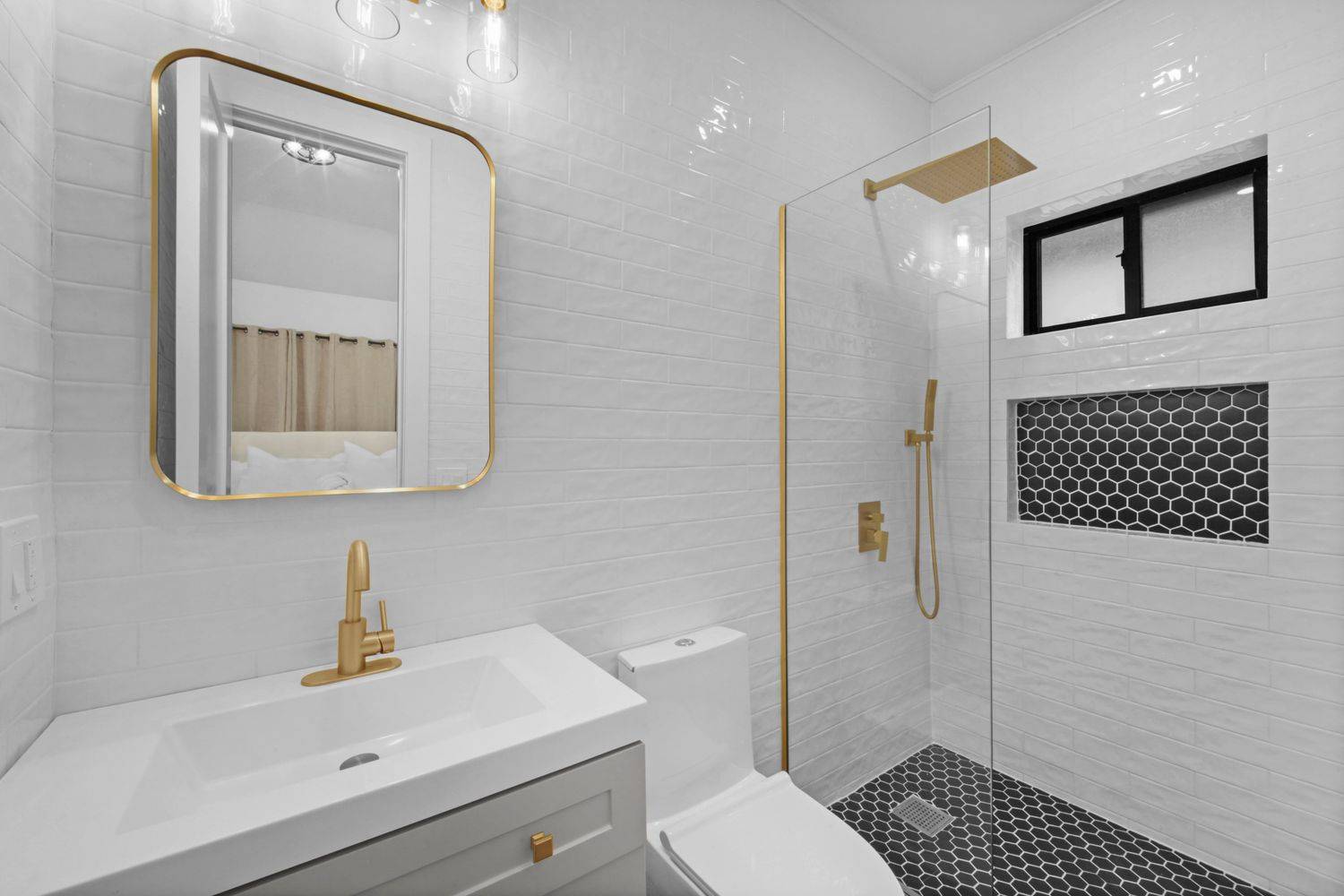 #9 photo, 1173  East 43rd St, ブルックリン区 Flatlands , NY 11210