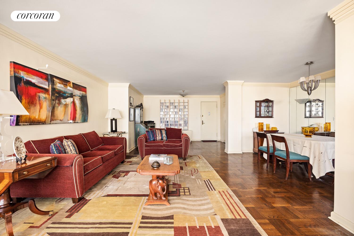 #7 photo, 70 E 10TH Street, Greenwich Village , NY 10003