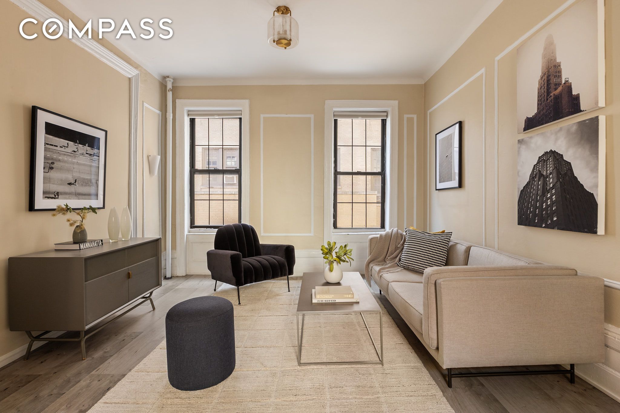 #1 photo, 340 W 19th Street, マンハッタン Chelsea , NY 10011