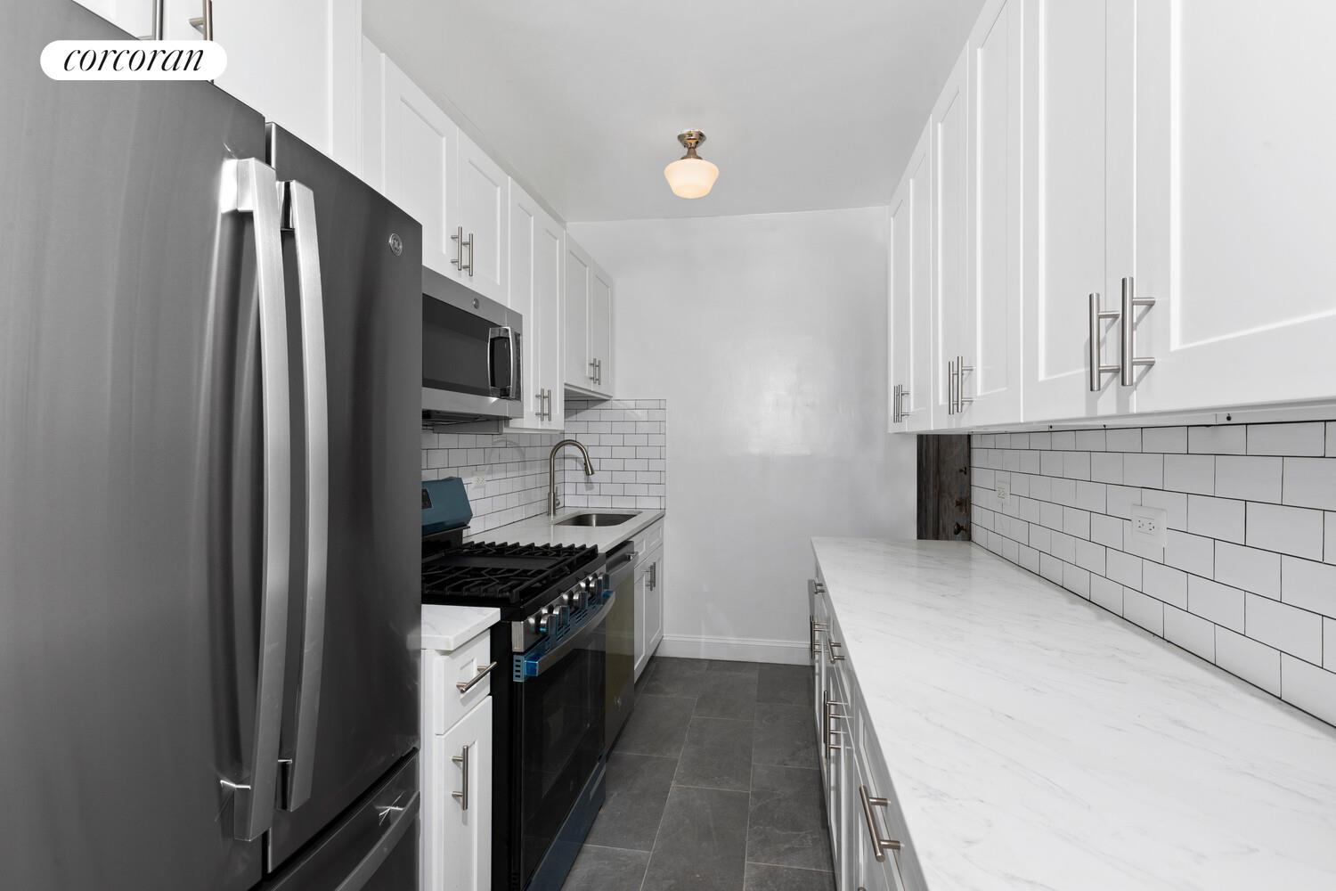 #5 photo, 245 W 107TH Street, マンハッタン Upper West Side , NY 10025