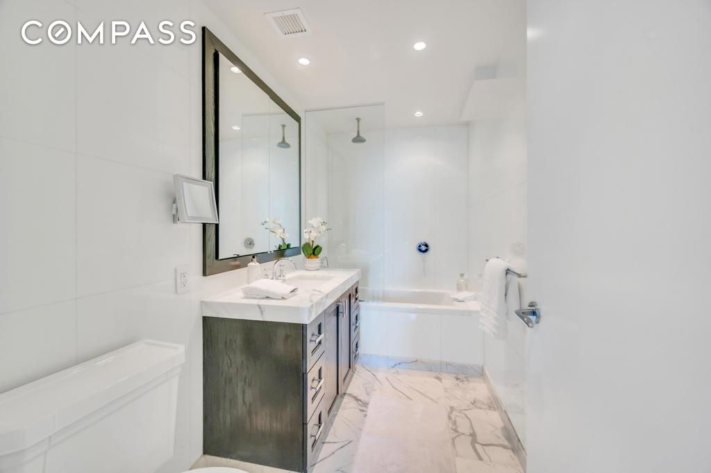 #15 photo, 333 Rector Place, マンハッタン Battery Park City , NY 10280