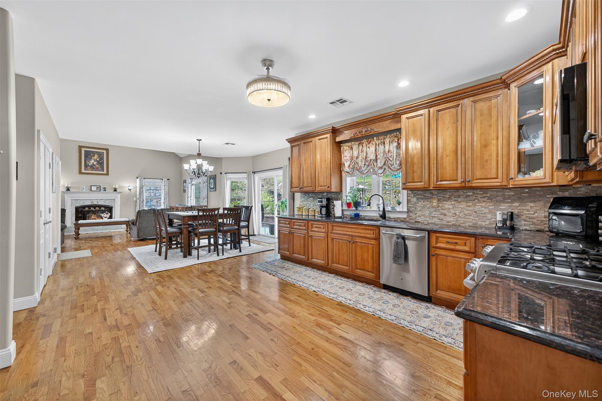 #15 photo, 2 Pond Ridge Crossing, Newburgh , NY 12550