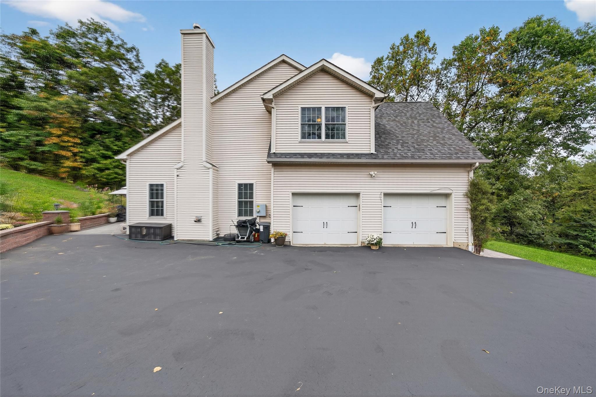 #2 photo, 2 Pond Ridge Crossing, Newburgh , NY 12550