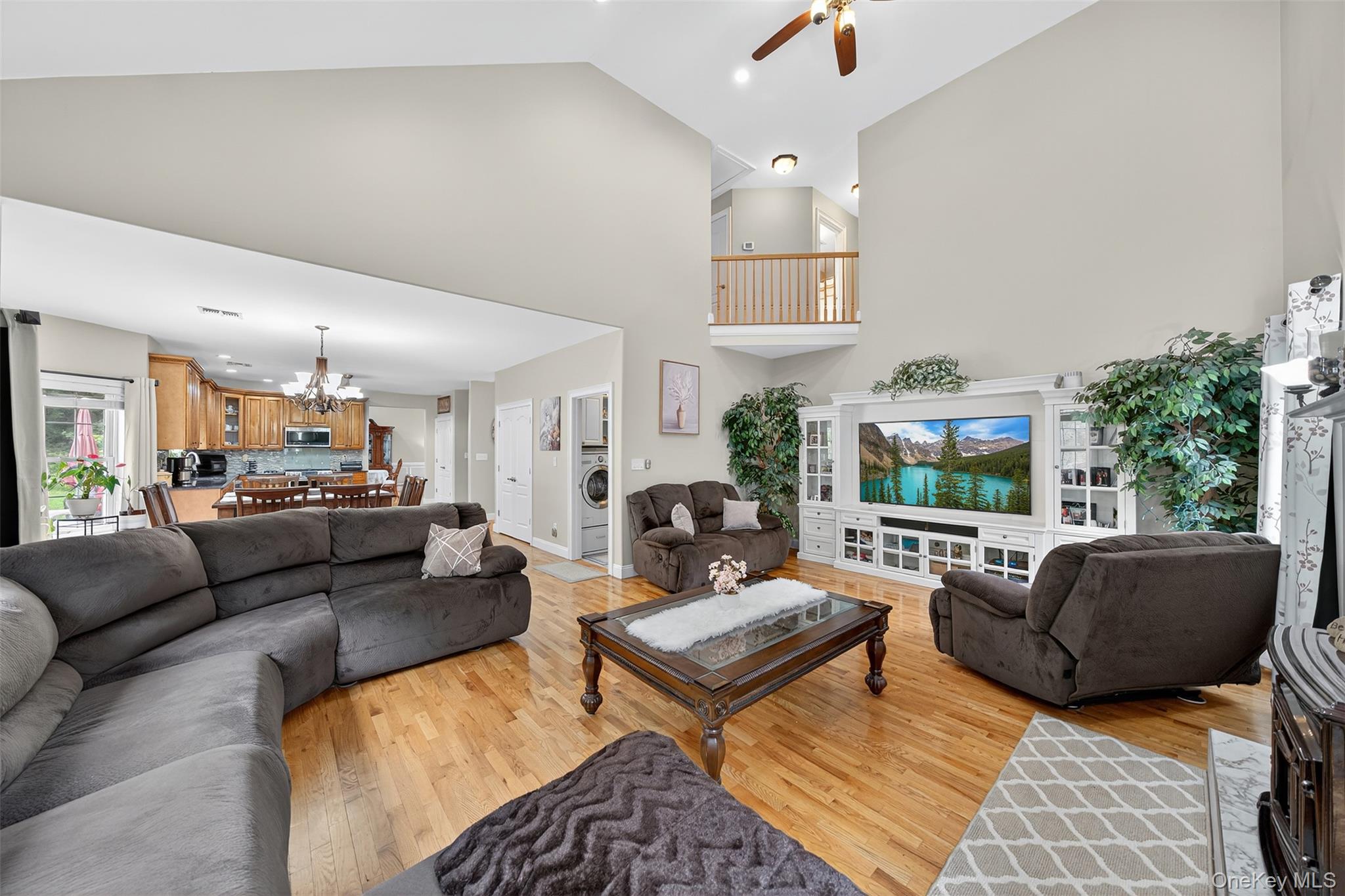 #20 photo, 2 Pond Ridge Crossing, Newburgh , NY 12550