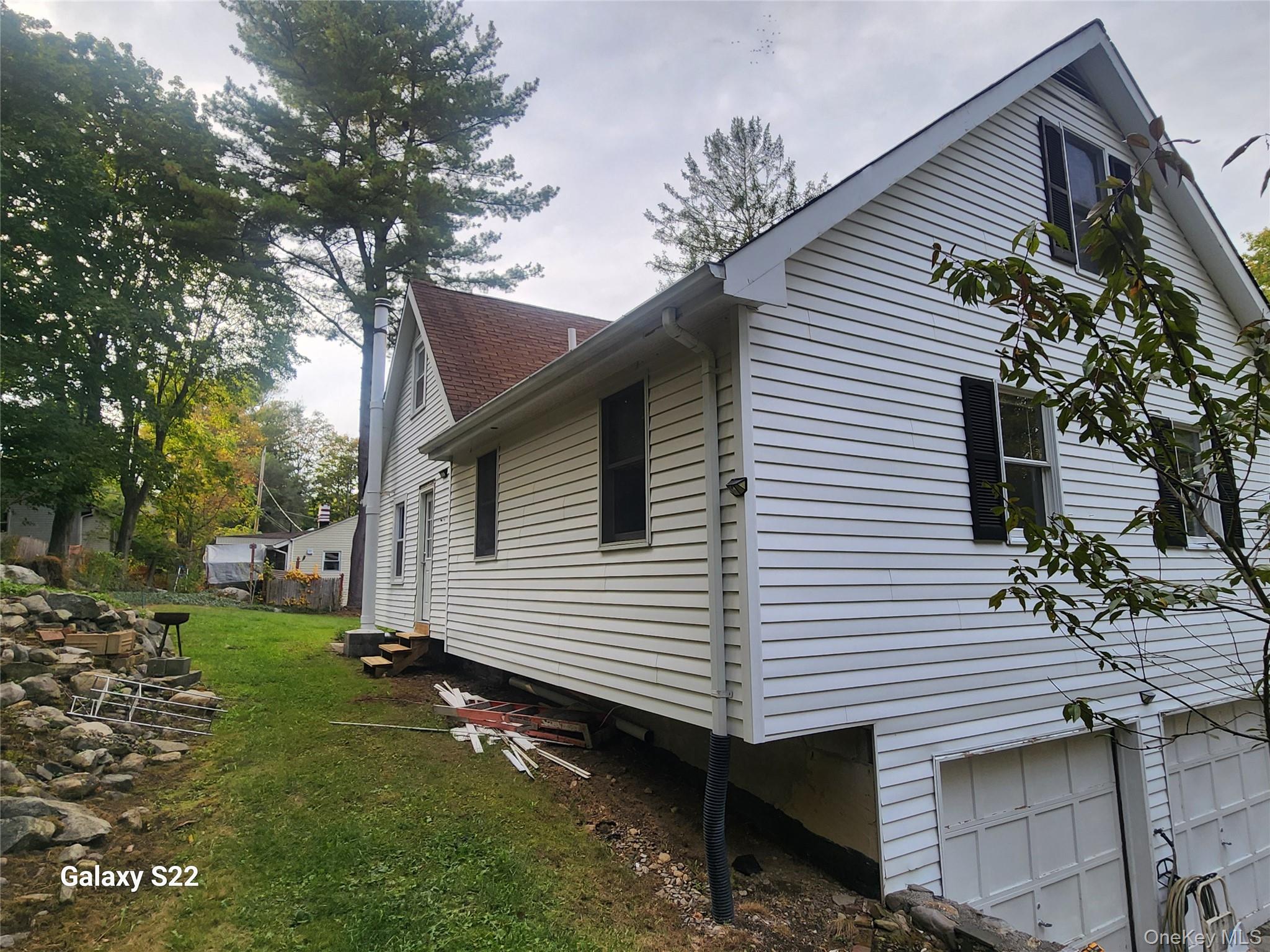 #2 photo, 116 Croton Park Road, Cortlandt Manor , NY 10567