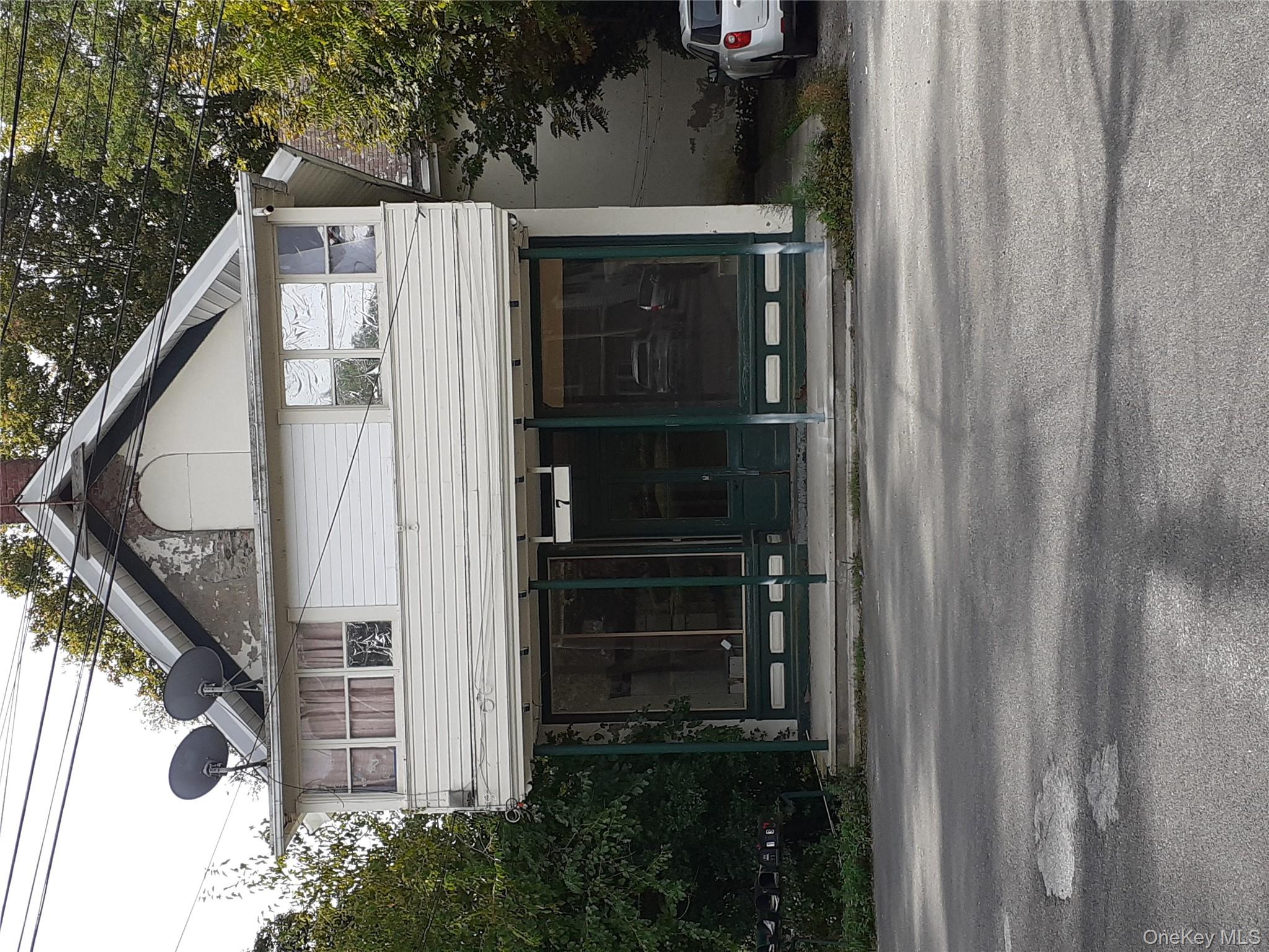 #4 photo, 1 Sackett Square, Chester , NY 10918