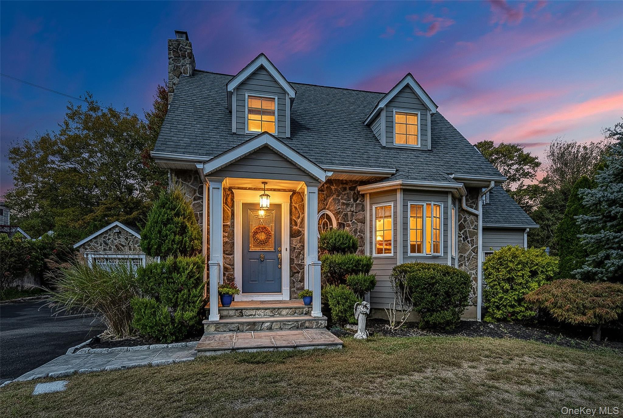 #1 photo, 60 S Nauraushaun Road, Pearl River , NY 10965