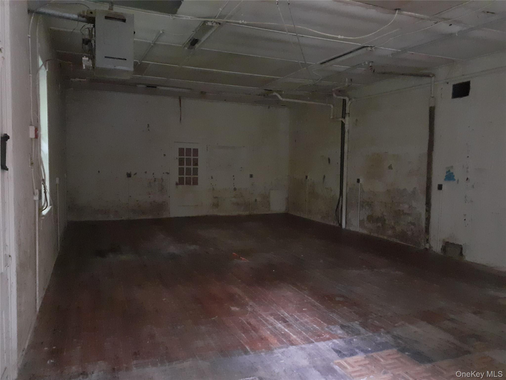 #13 photo, 1 Sackett Square, Chester , NY 10918