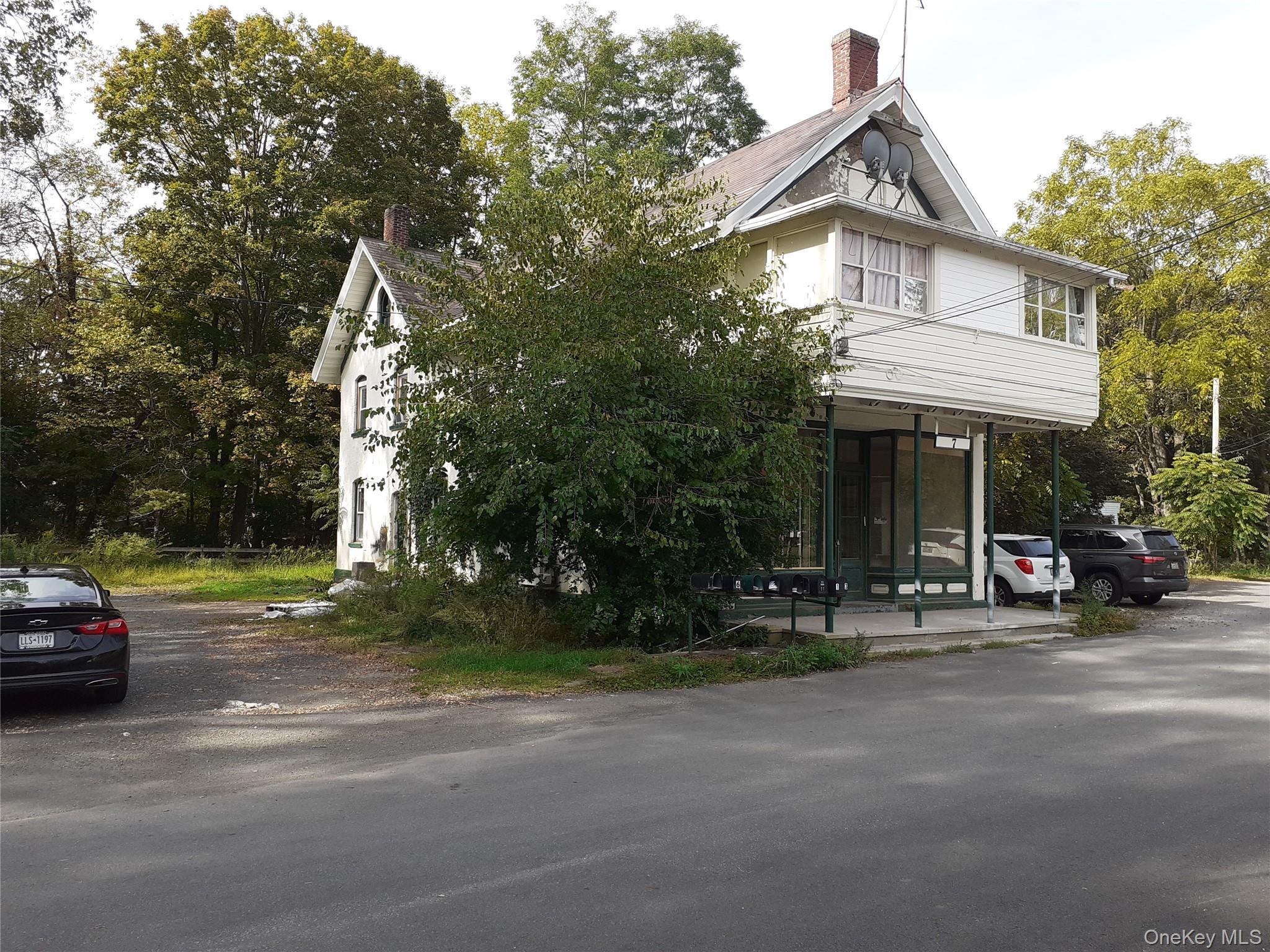 #2 photo, 1 Sackett Square, Chester , NY 10918