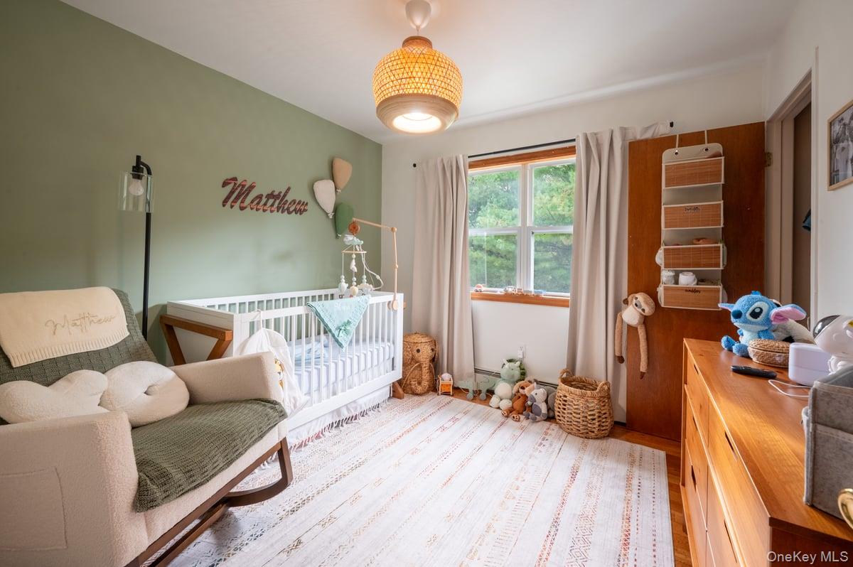 #19 photo, 129 Berkshire Drive, Farmingville , NY 11738