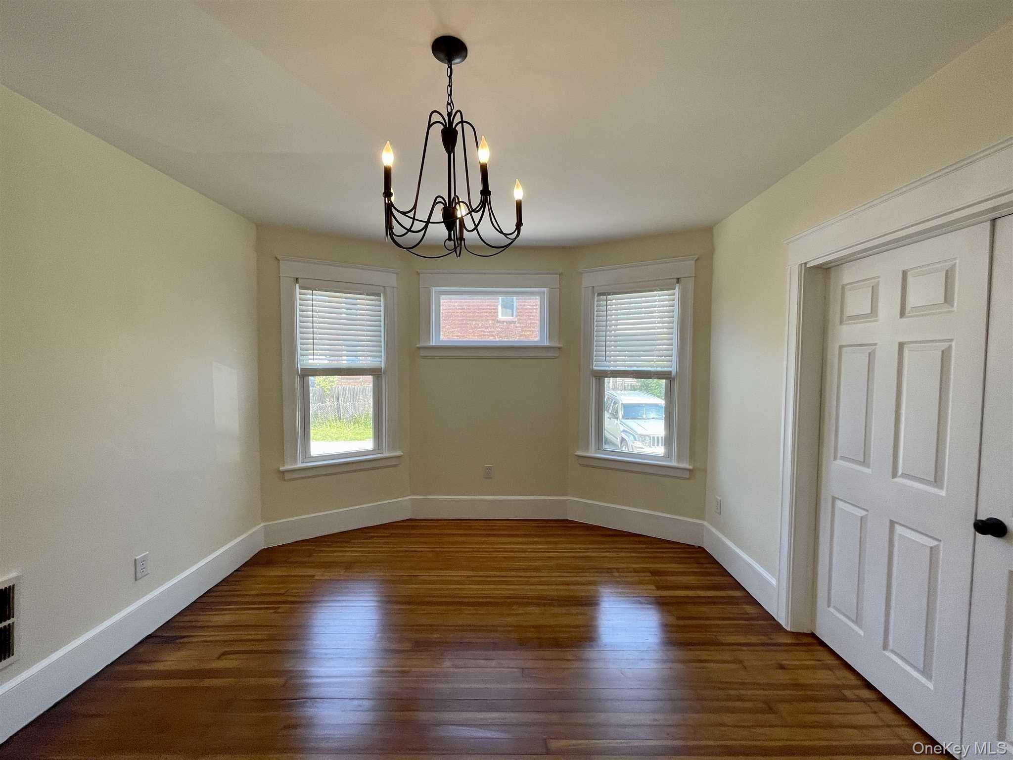 #10 photo, 11 Franklin Street, Poughkeepsie , NY 12601