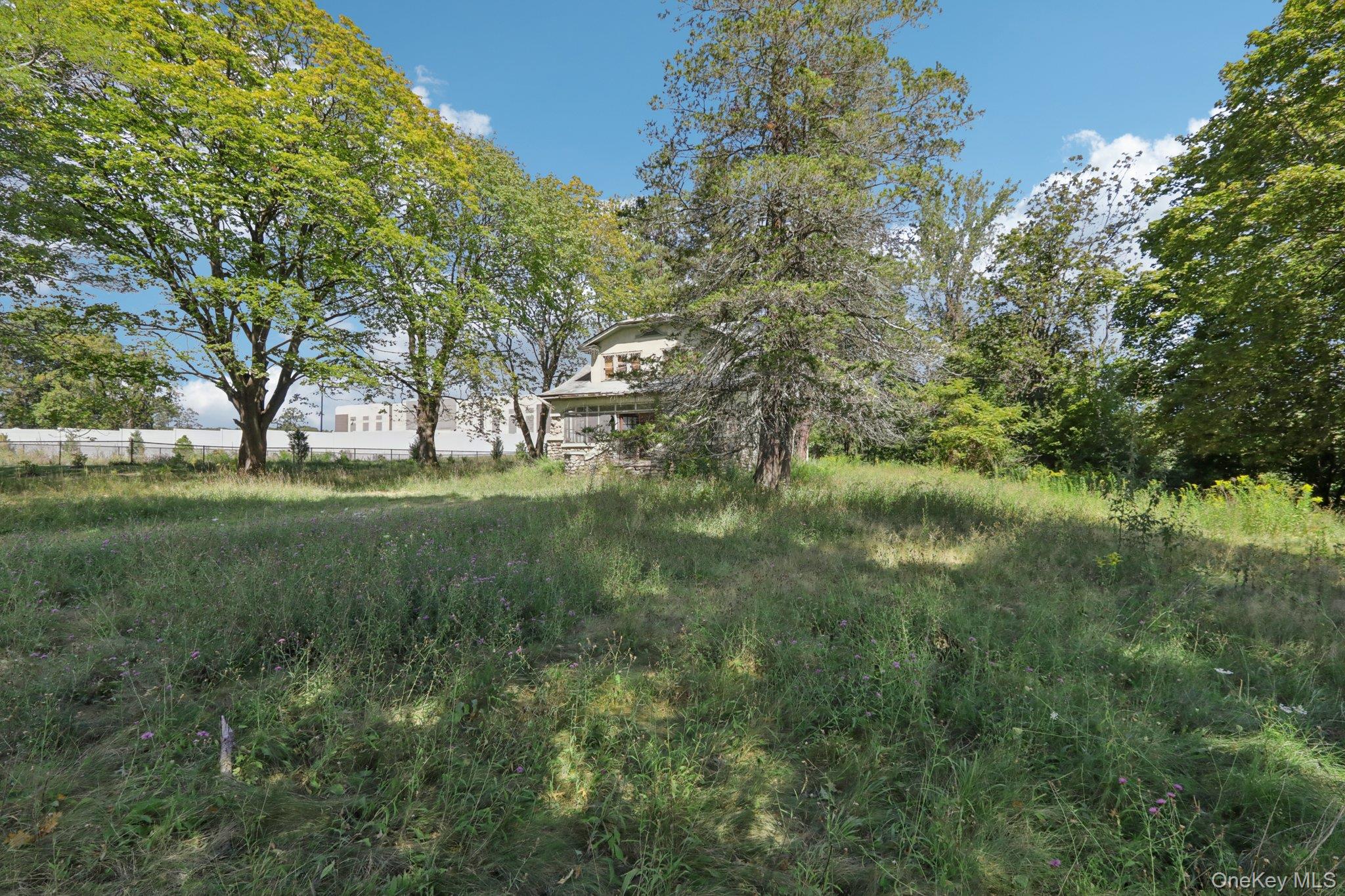 #5 photo, 122 Route 17K, Newburgh , NY 12550