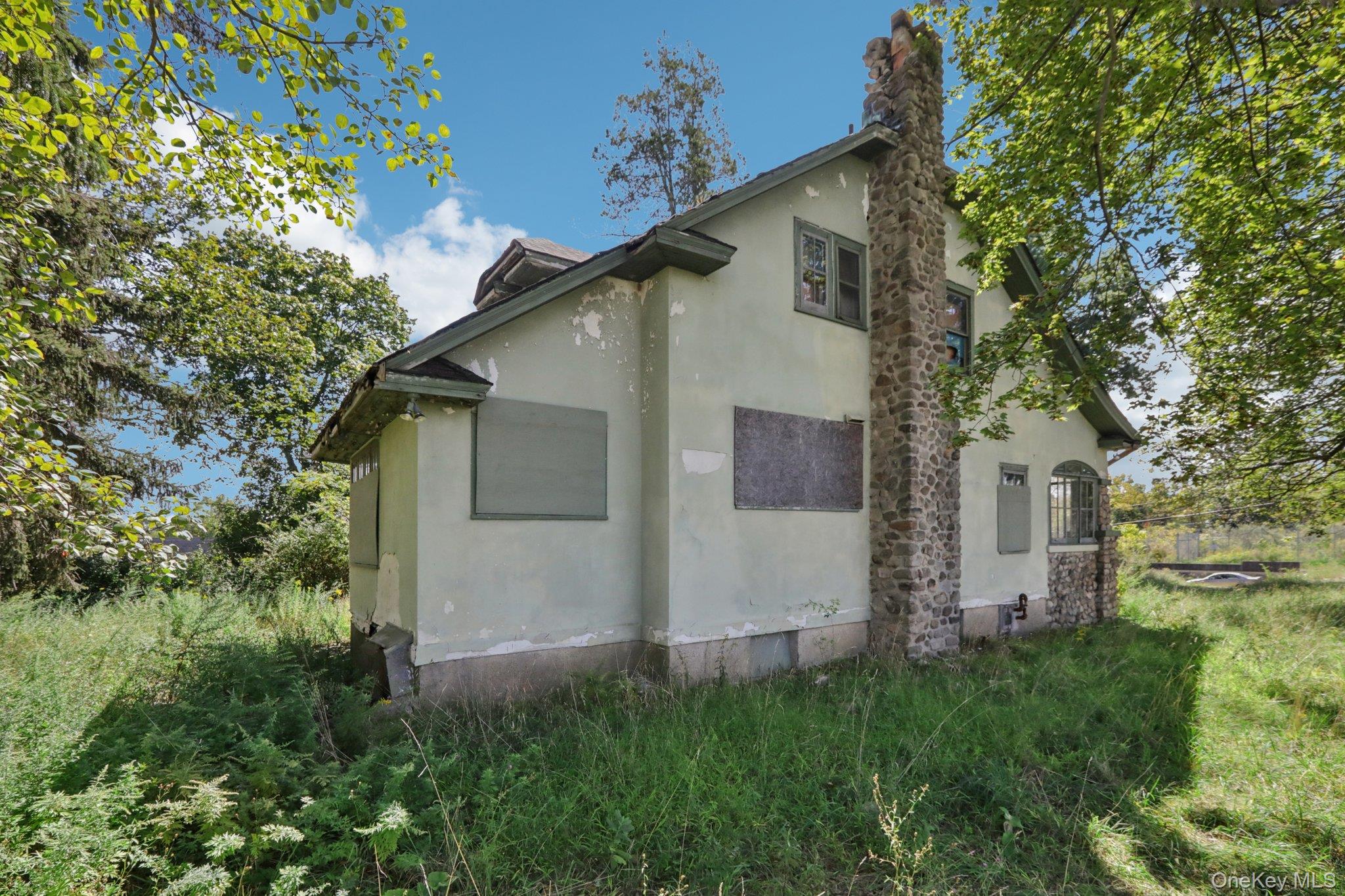 #7 photo, 122 Route 17K, Newburgh , NY 12550