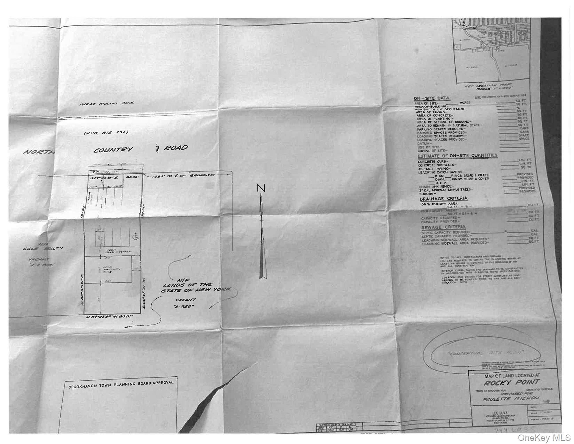 #16 photo, 562 & 564 Route 25A, サフォーク郡 Rocky Point , NY 