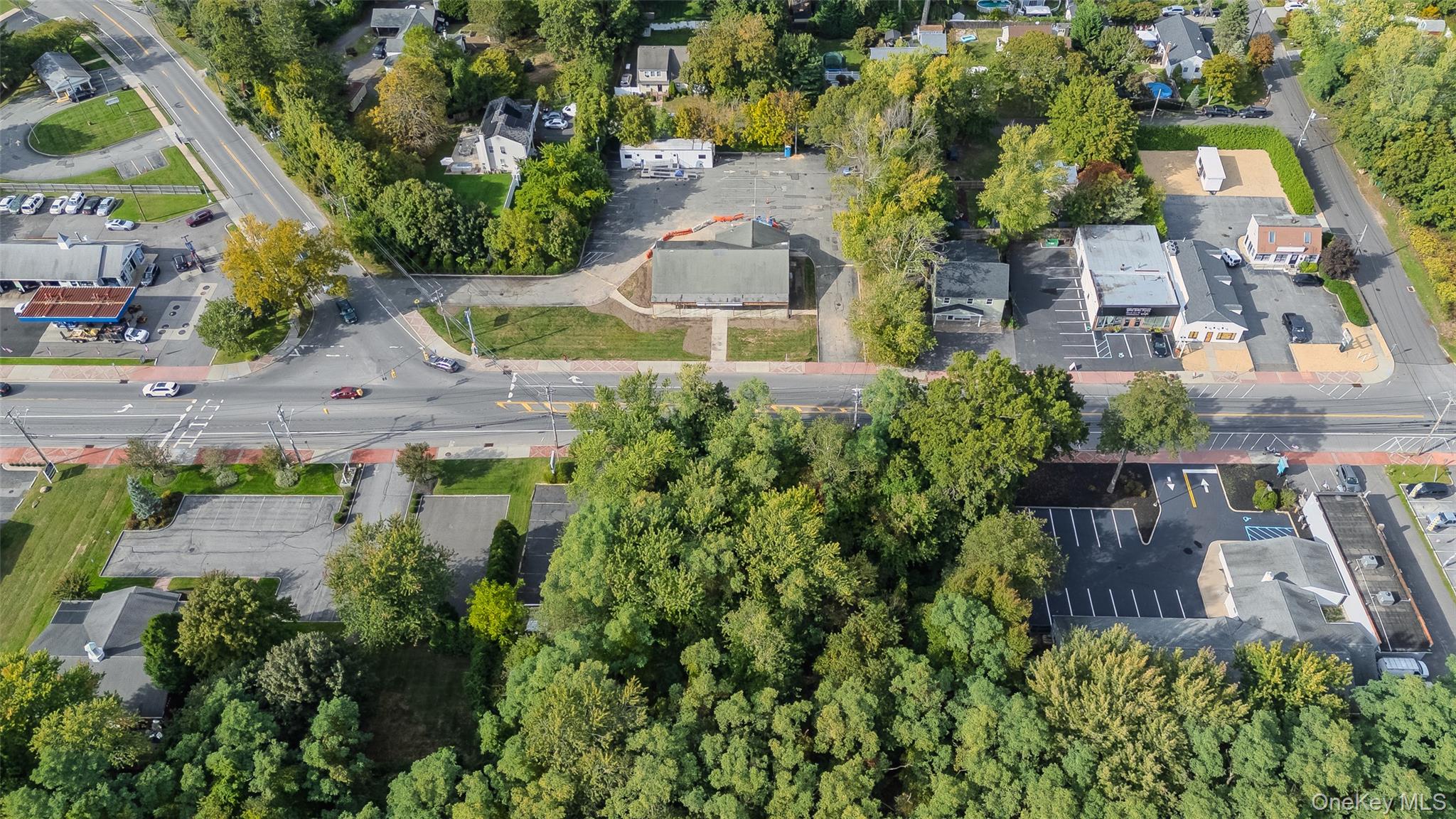 #6 photo, 562 & 564 Route 25A, サフォーク郡 Rocky Point , NY 