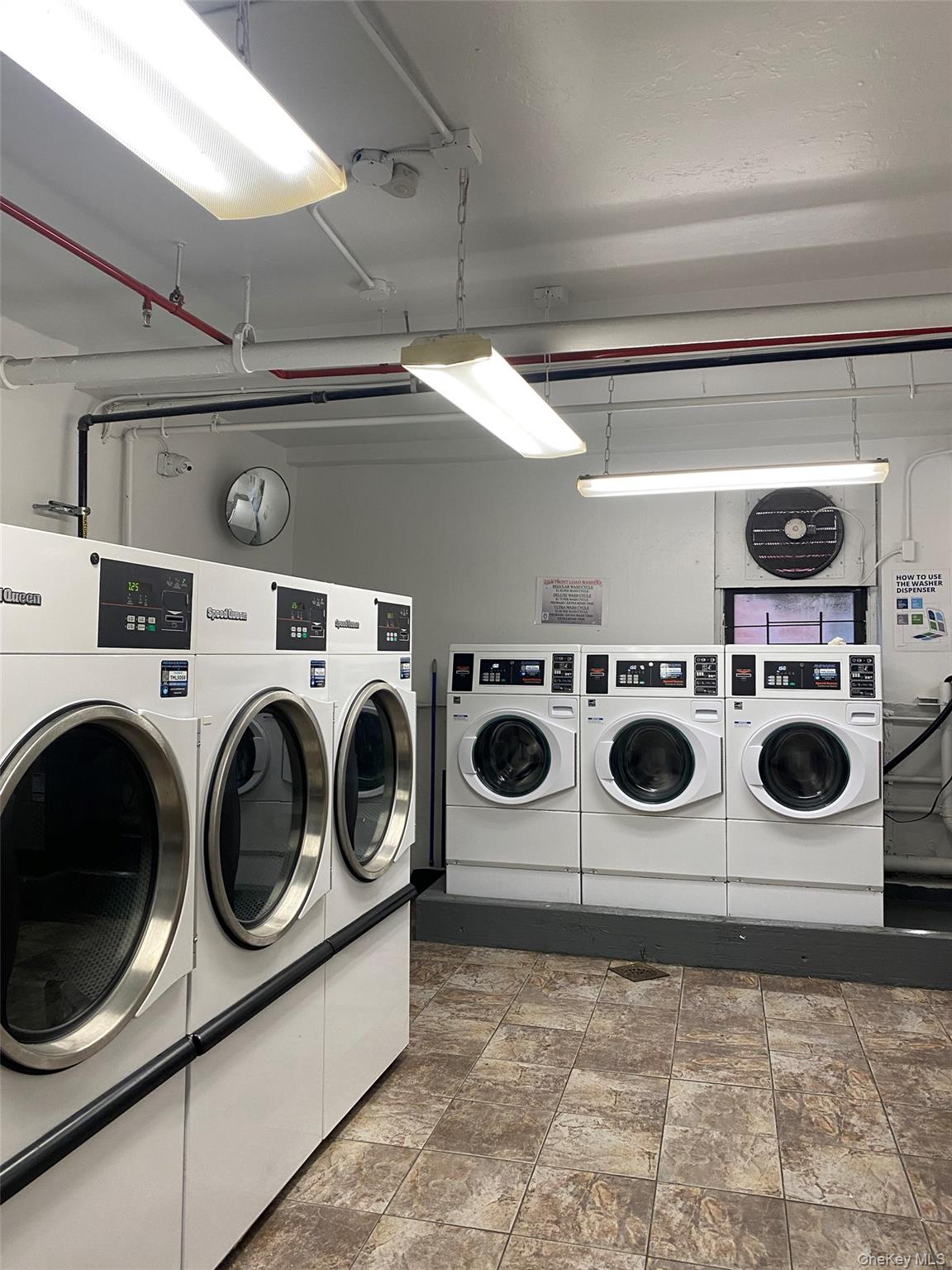 #18 photo, 150-15 72nd Road, クイーンズ区 Kew Garden Hills , NY 11367