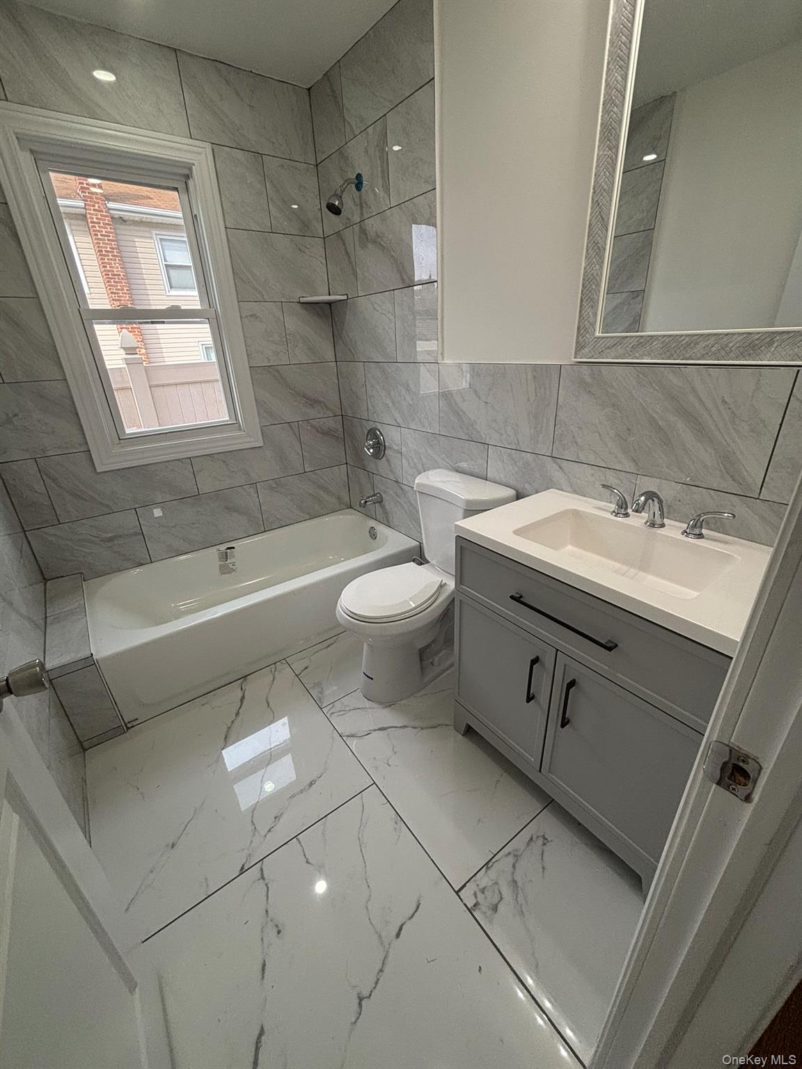 #7 photo, 3154 Roxbury Road, Oceanside , NY 11572