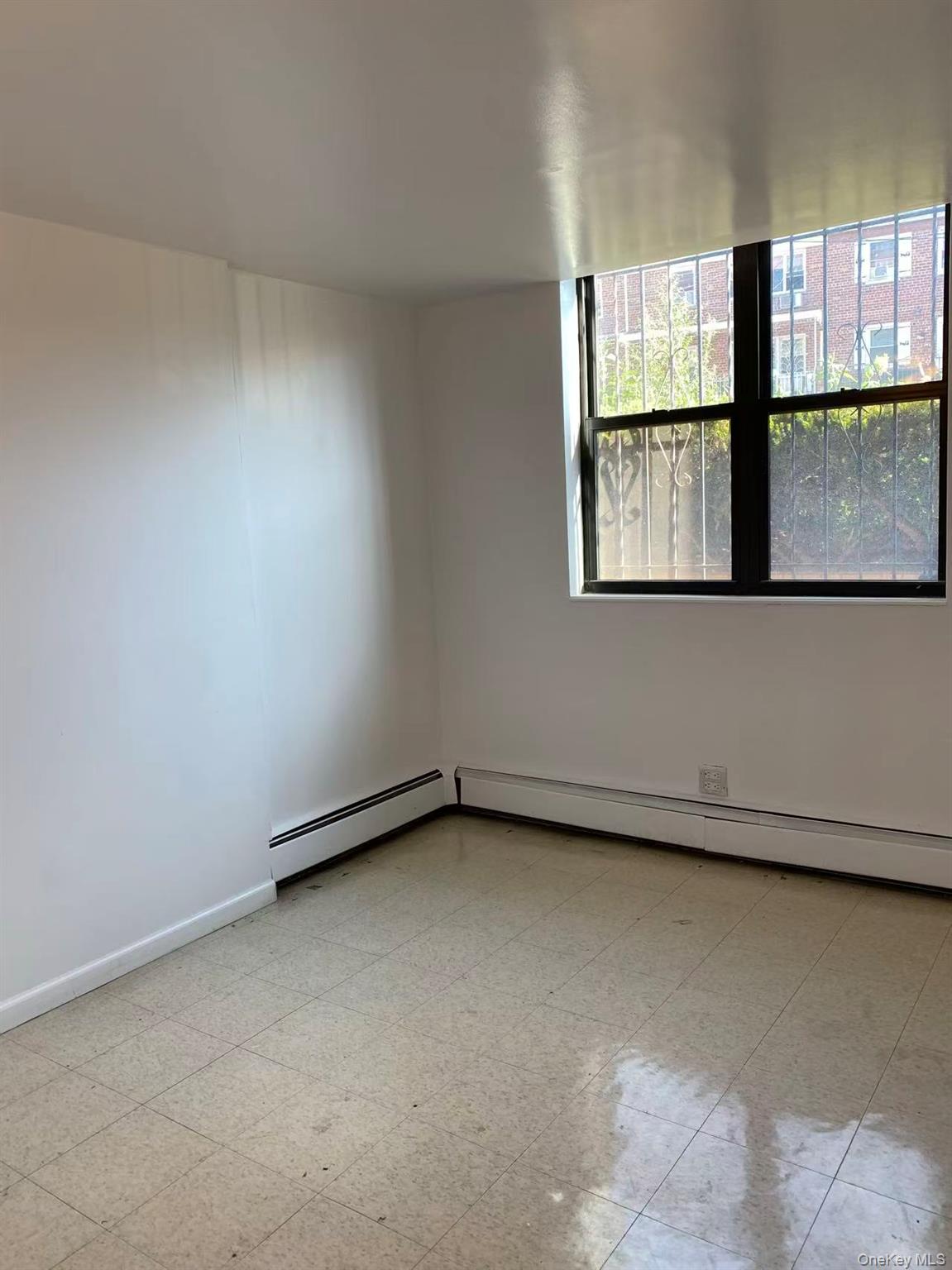 #2 photo, 14463 37TH Avenue, クイーンズ区 Flushing , NY 11354