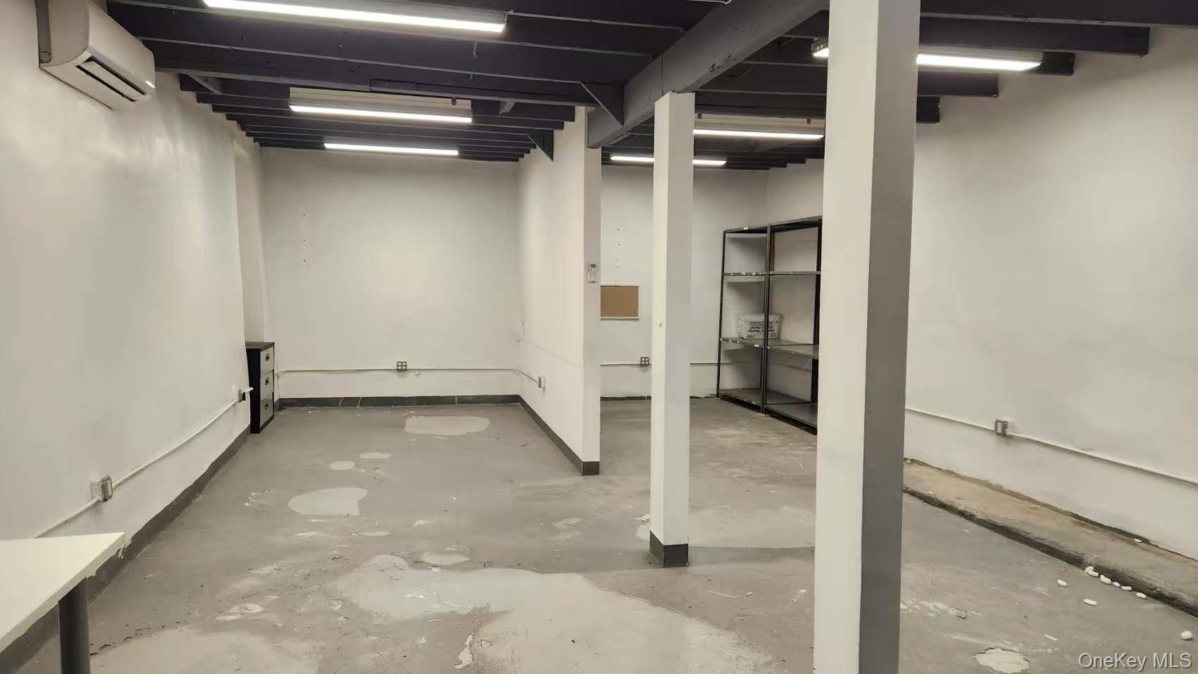 #5 photo, 1814/16 129th Street, クイーンズ区 College Point , NY 11356