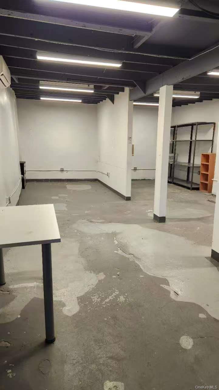 #6 photo, 1814/16 129th Street, クイーンズ区 College Point , NY 11356