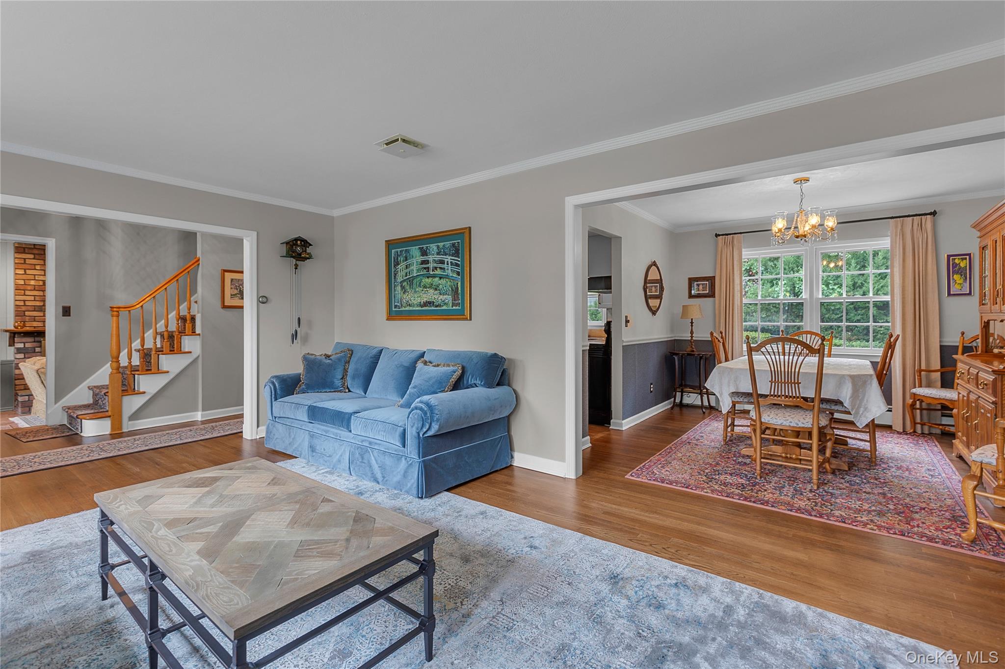 #5 photo, 60 Oak Street, Smithtown , NY 11787