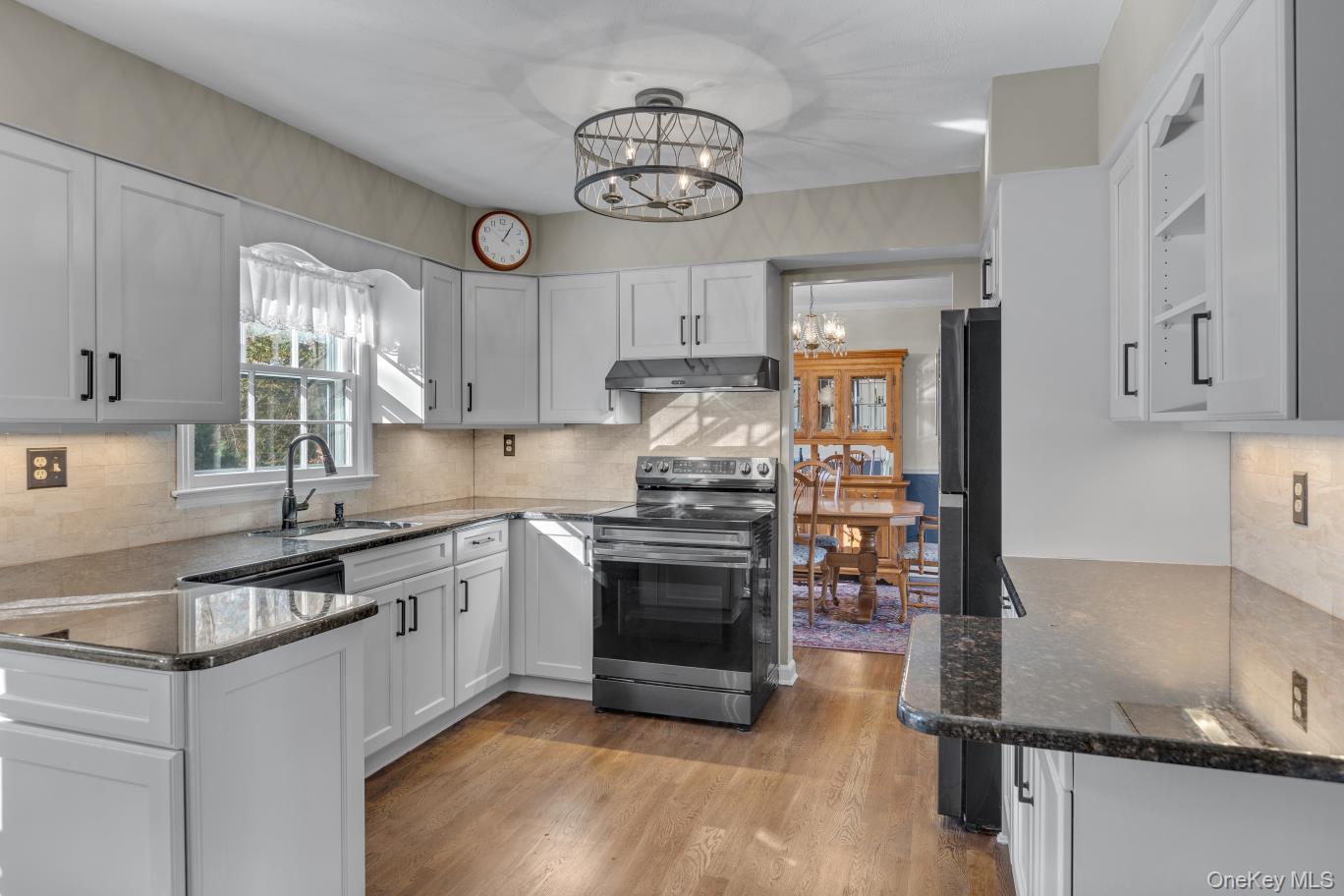 #7 photo, 60 Oak Street, Smithtown , NY 11787