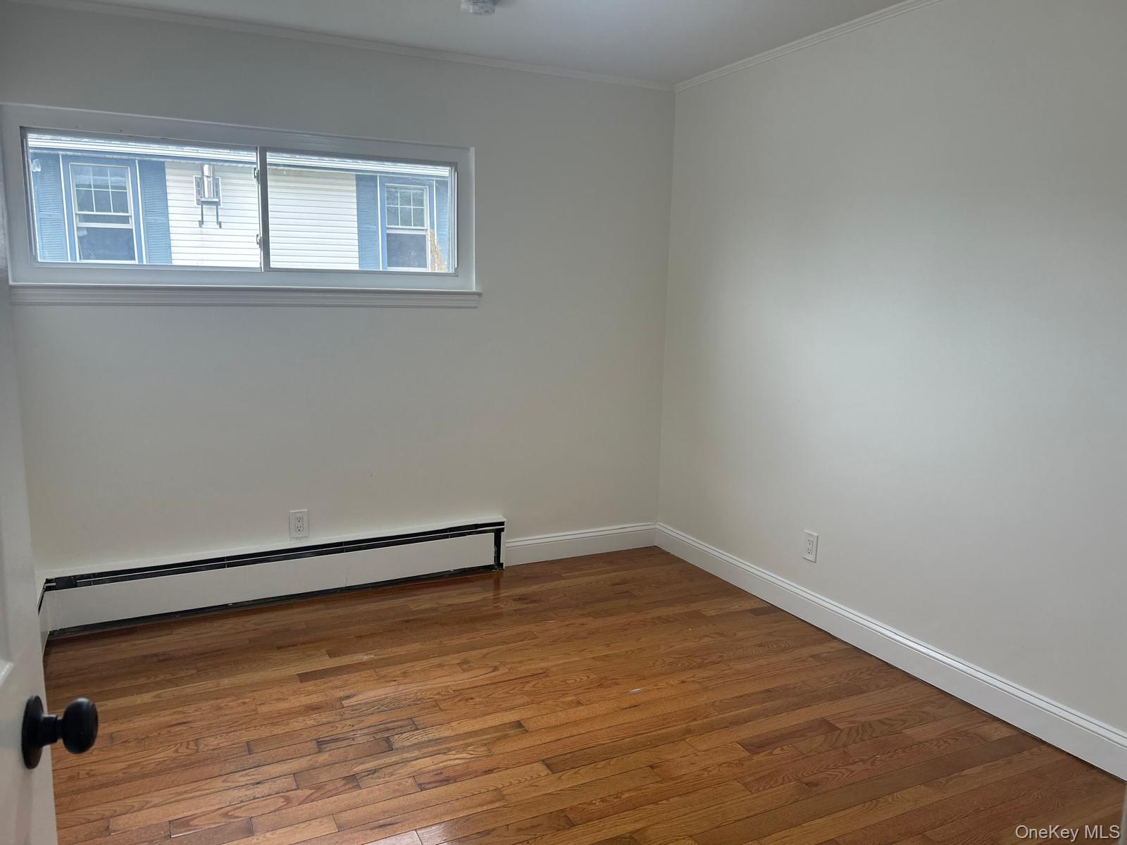 #9 photo, 209 Nassau Avenue, ナッソー郡 Freeport , NY 11520