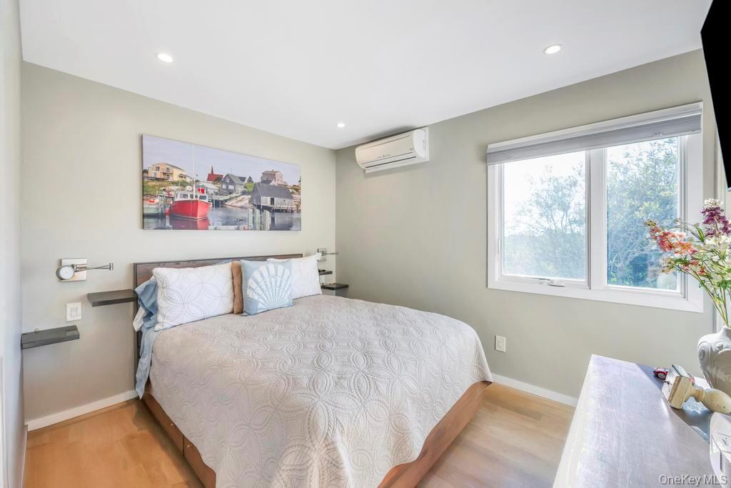 #12 photo, 2004 Montauk Highway, サフォーク郡 Amagansett , NY 11930