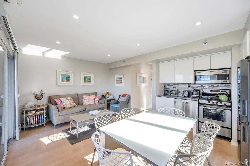 #6 photo, 2004 Montauk Highway, サフォーク郡 Amagansett , NY 11930