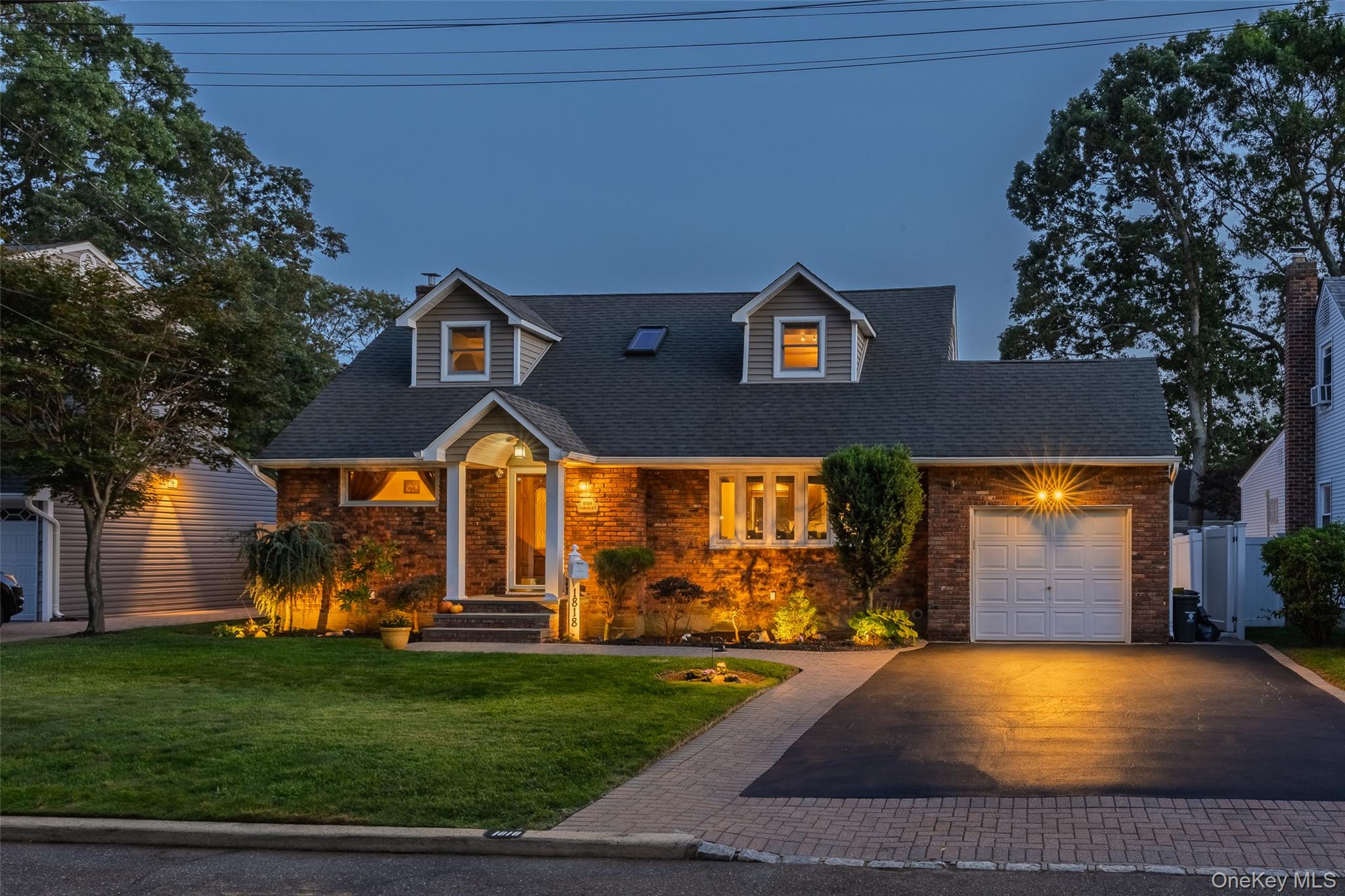 #1 photo, 1818 Gormley Avenue, ناسو Merrick , NY 11566