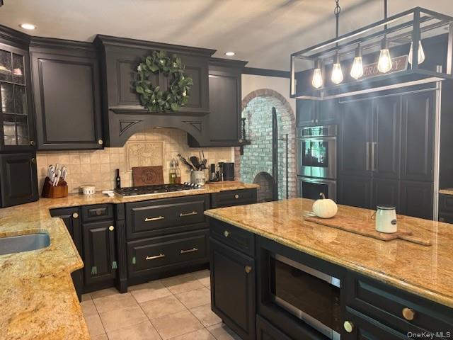 #6 photo, 32 Hitherbrook Road, Saint James , NY 11780