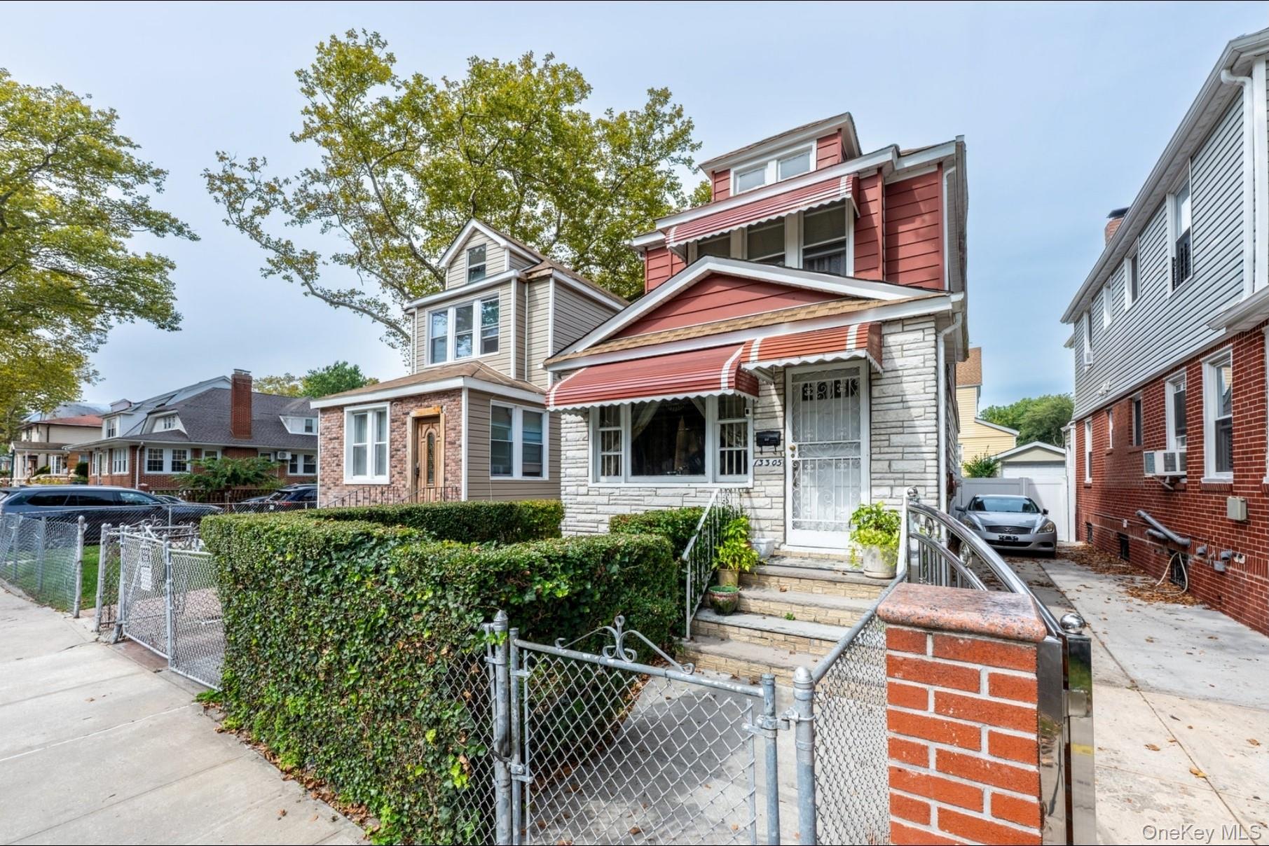 #3 photo, 13305 107th Avenue, Richmond Hill S. , NY 11419