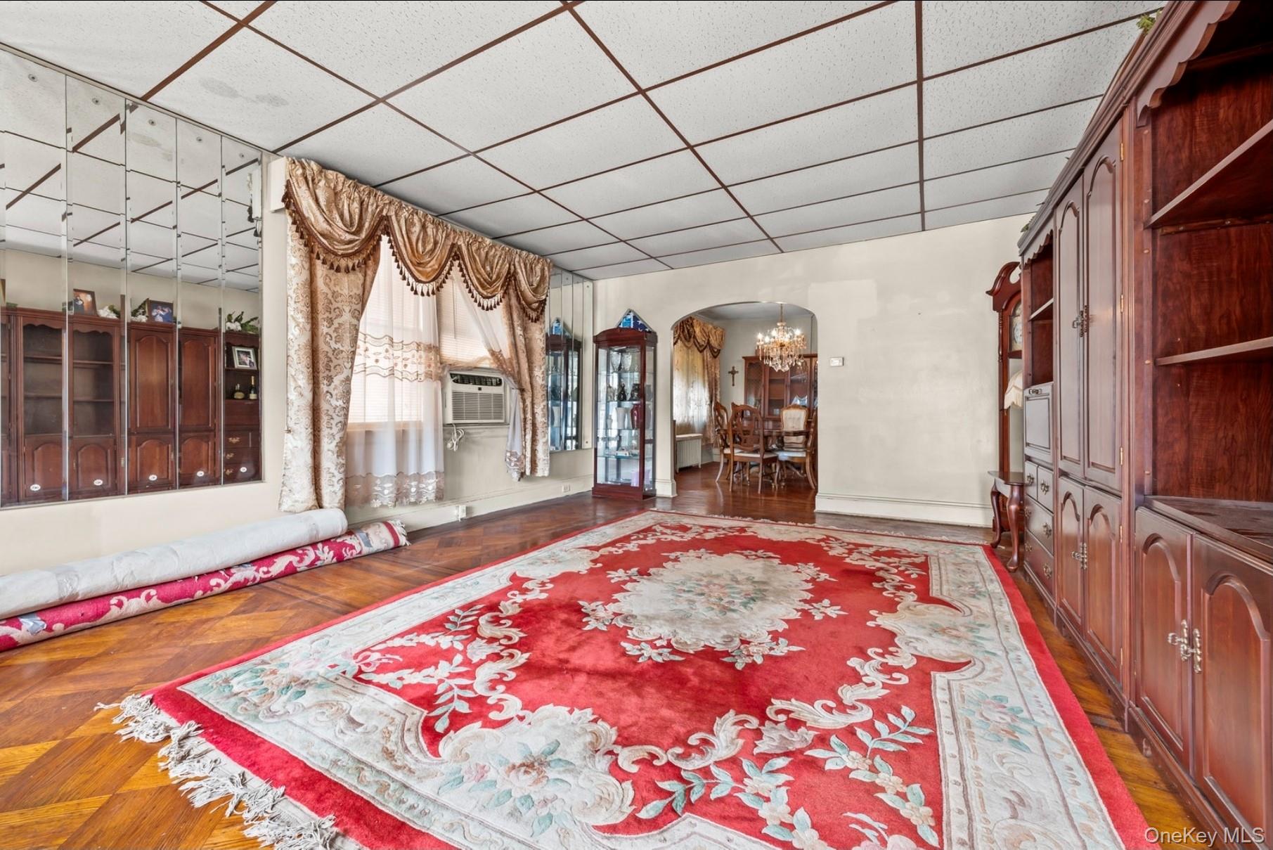 #9 photo, 13305 107th Avenue, Richmond Hill S. , NY 11419