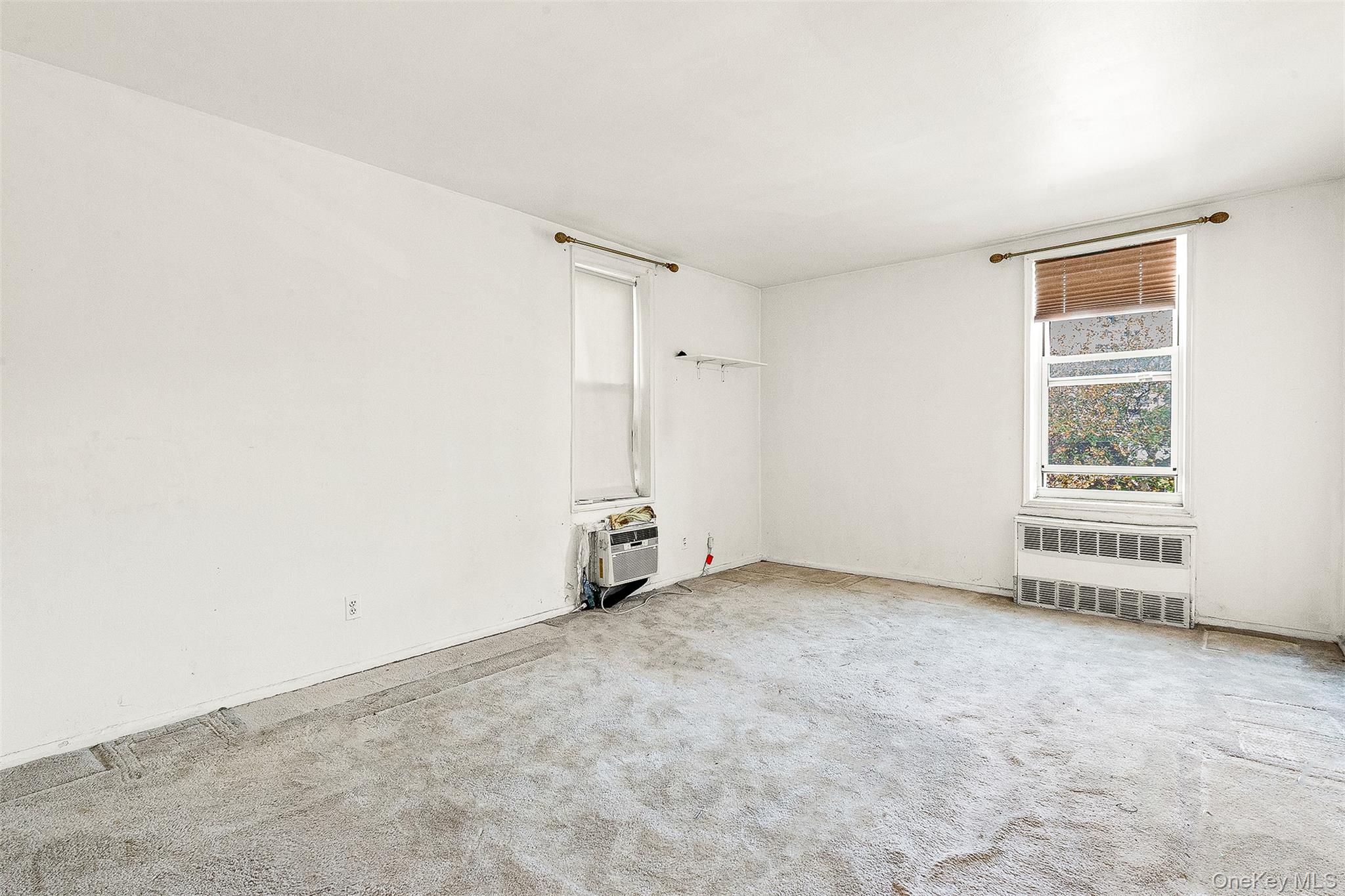 #17 photo, 66-10 Thornton Place, Rego Park , NY 11374