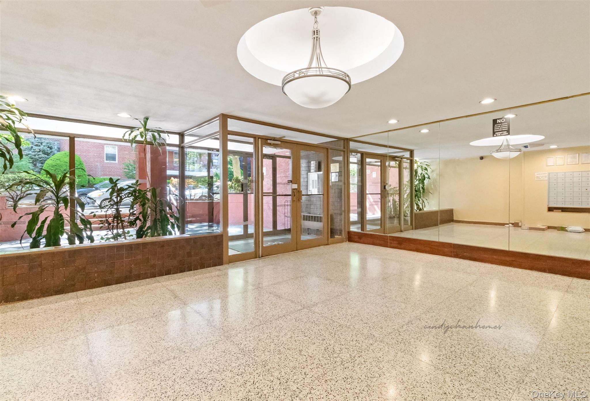 #3 photo, 66-10 Thornton Place, Rego Park , NY 11374