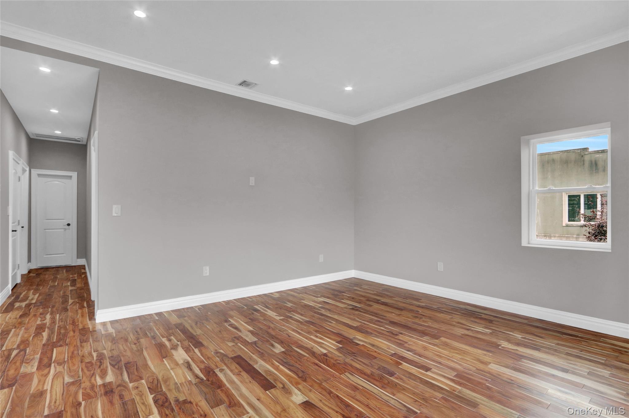 #9 photo, 62 Clark Street, Long Beach , NY 11561