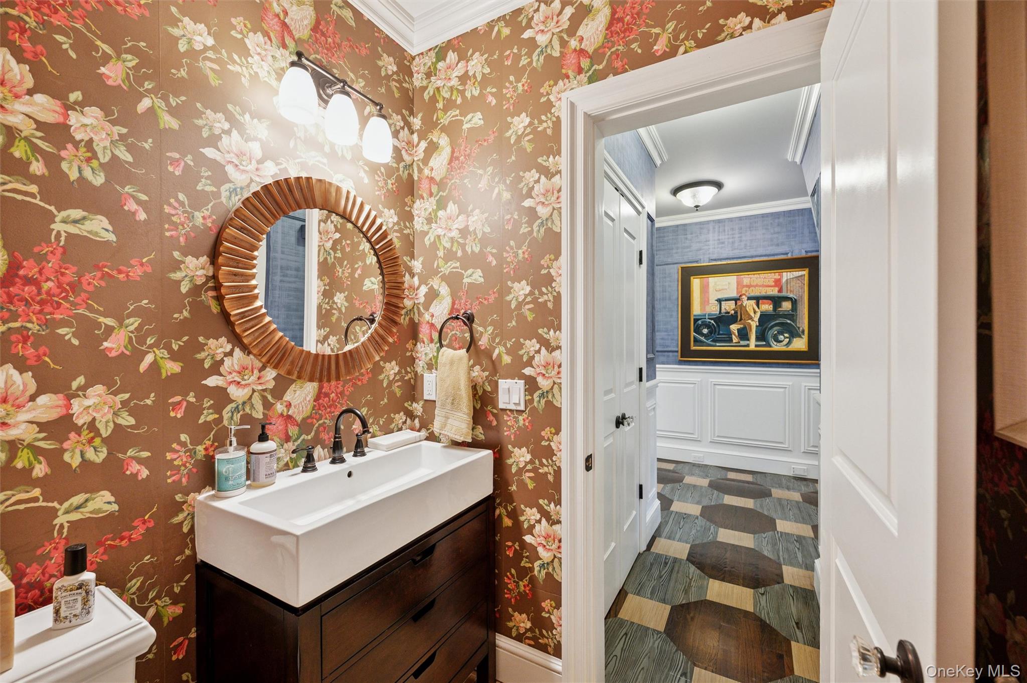 #13 photo, 31 Paquatuck Avenue, サフォーク郡 East Moriches , NY 11940