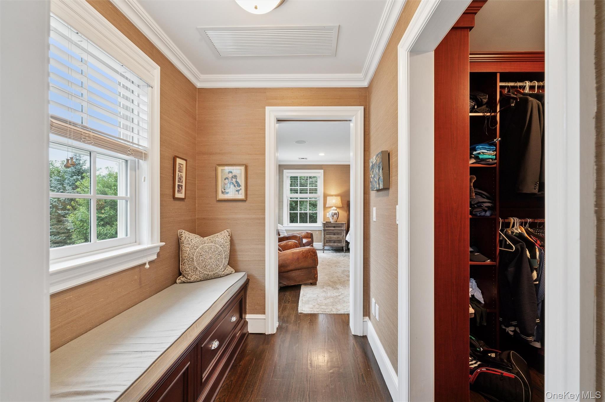 #17 photo, 31 Paquatuck Avenue, サフォーク郡 East Moriches , NY 11940