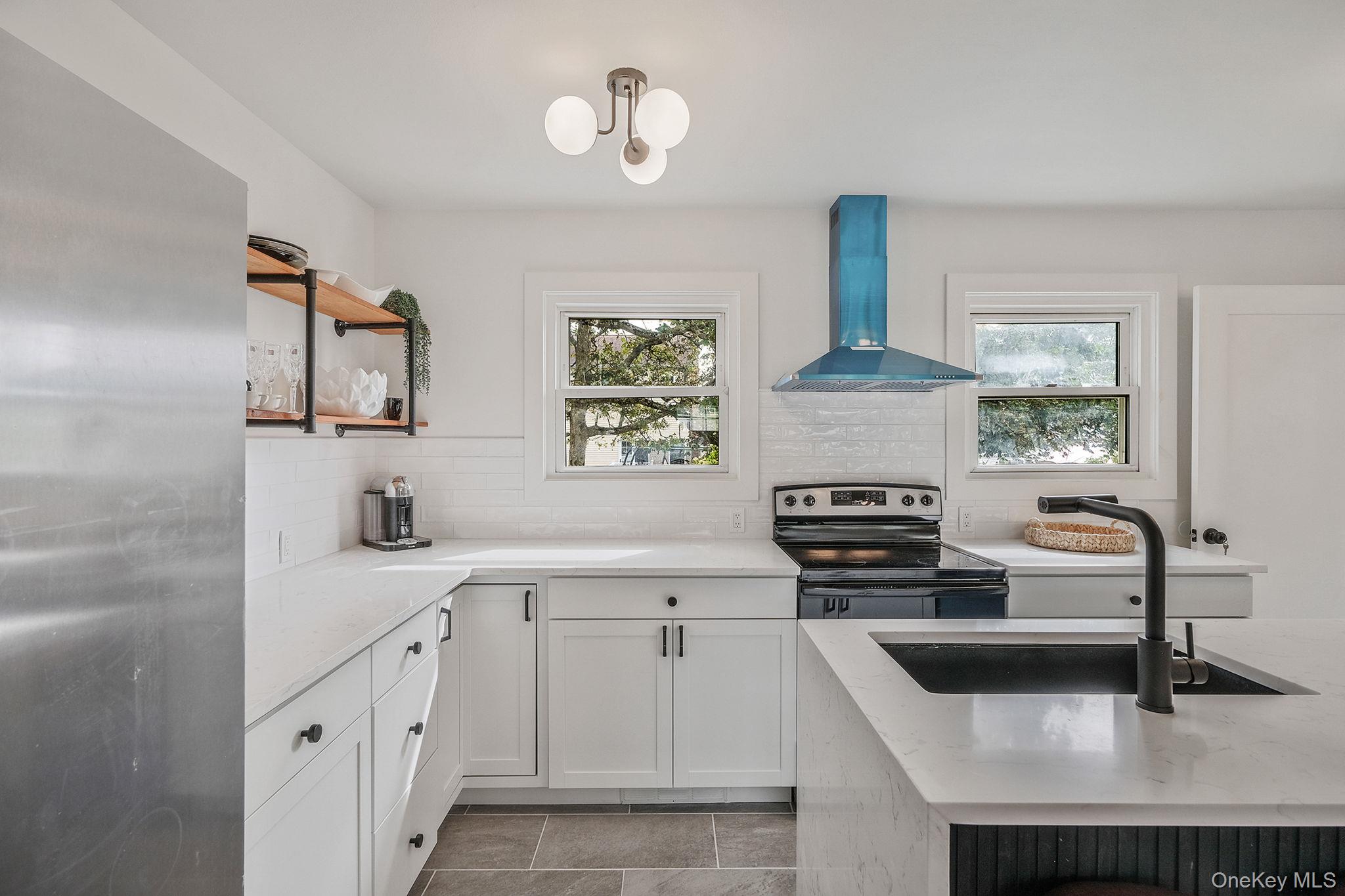 #15 photo, 120 Manhattan Avenue, West Babylon , NY 11704